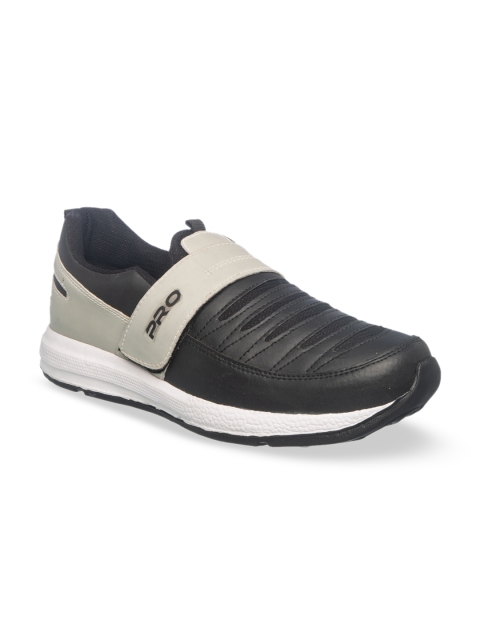 

Khadims Men Black & Beige Training or Gym Shoes