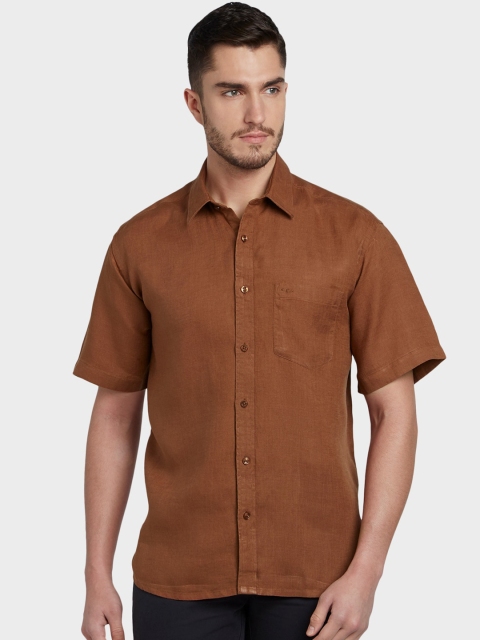 

ColorPlus Men Brown Regular Fit Solid Casual Shirt