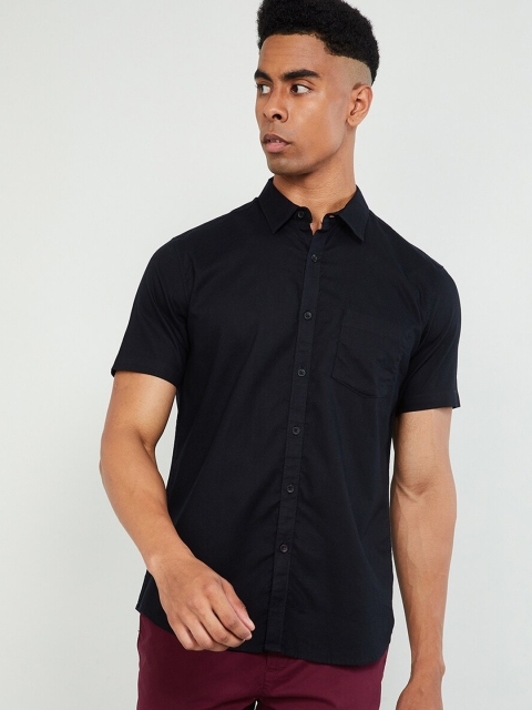 

max Men Black Slim Fit Solid Casual Shirt
