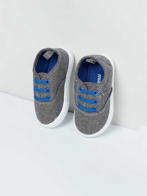 

max Boys Grey Sneakers