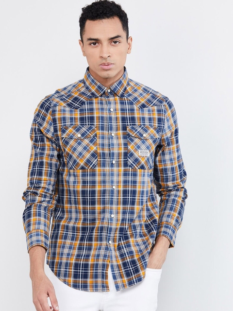 

max Men Yellow & Navy Blue Regular Fit Checked Casual Shirt