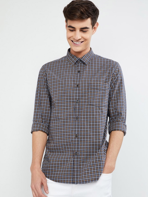 

max Men Navy Blue & Mustard Yellow Regular Fit Checked Casual Shirt