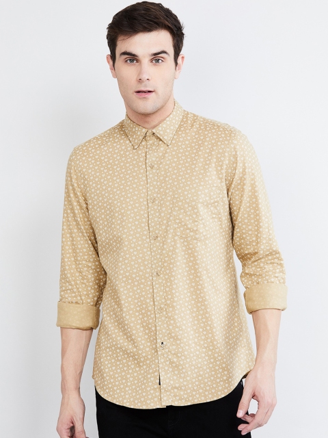 

max Men Beige & White Regular Fit Printed Casual Shirt