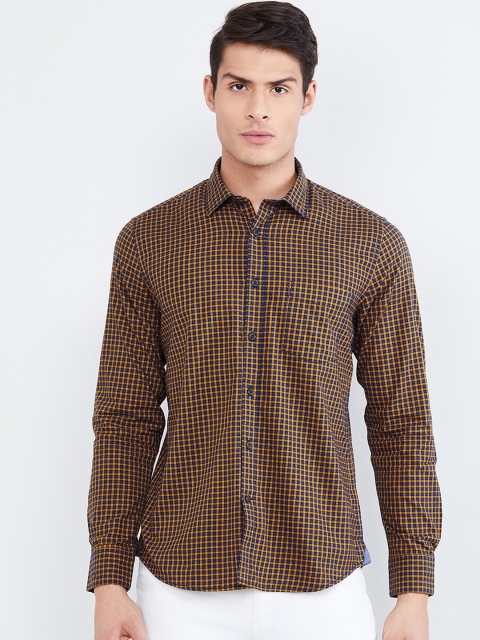 

max Men Navy Blue & Mustard Yellow Regular Fit Checked Casual Shirt