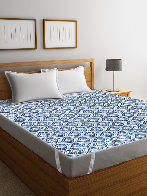 Rajasthan Decor Blue & White Screen Print Quilted Double Bed Mattress Protector