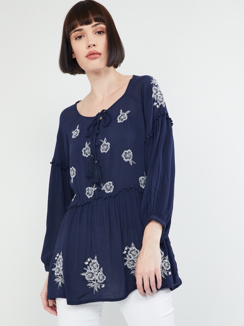 

max Women Navy Blue & Off-White Embroidered Cinched Waist Top