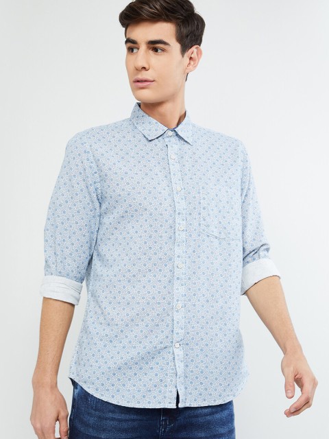 

max Men White & Blue Regular Fit Printed Casual Shirt
