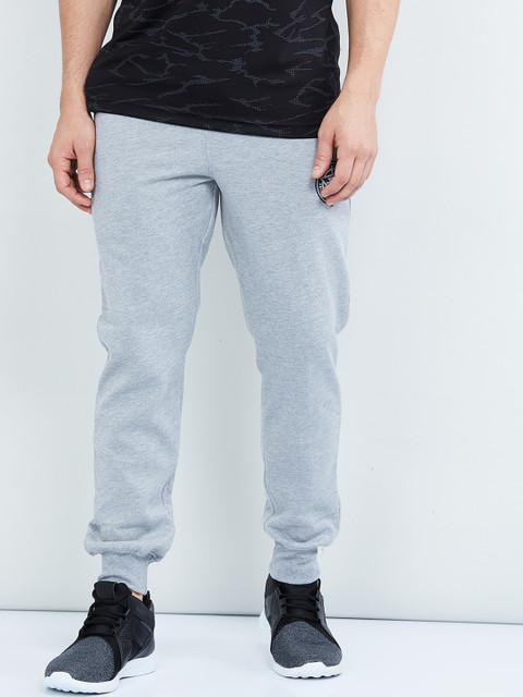 

max Men Grey Melange Solid Straight-Fit Joggers