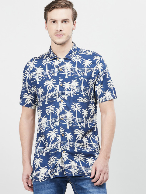 

max Men Blue & White Slim Fit Tropical Printed Casual Shirt