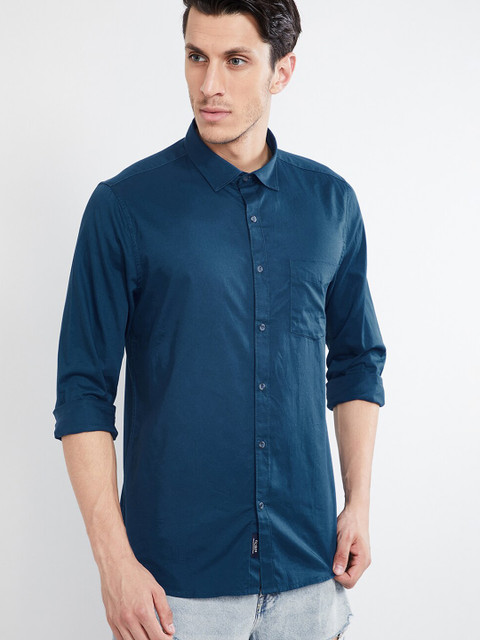 

max Men Navy Blue Regular Fit Solid Casual Shirt