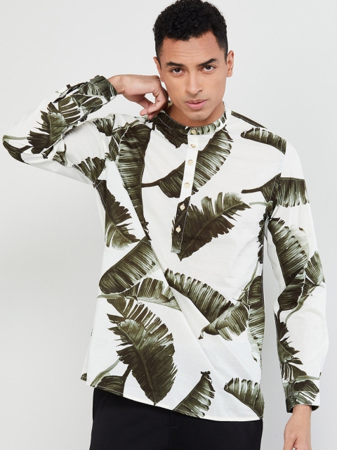 

max Men Off-White & Green Slim Fit Tropical Printed Casual Shirt