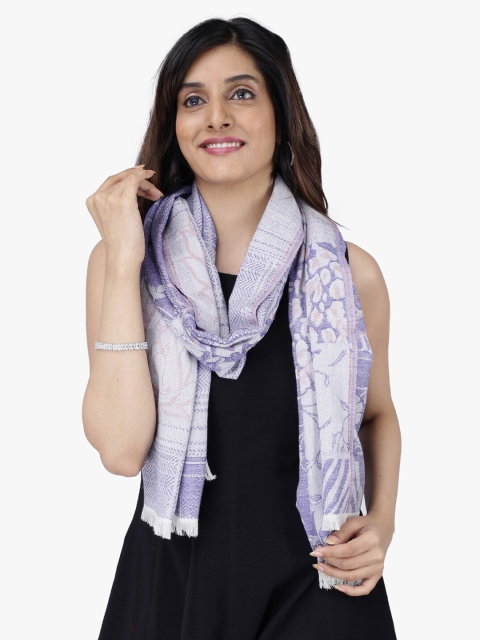 

Scarves & Glitters Women Navy Blue & Off-White Floral Self Design Scarf