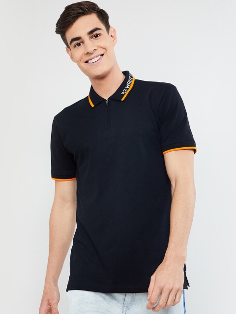 

max Men Black Solid Polo Collar Slim Fit T-shirt