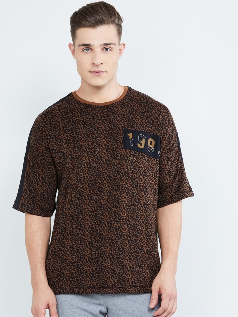 

max Men Black Printed Round Neck T-shirt