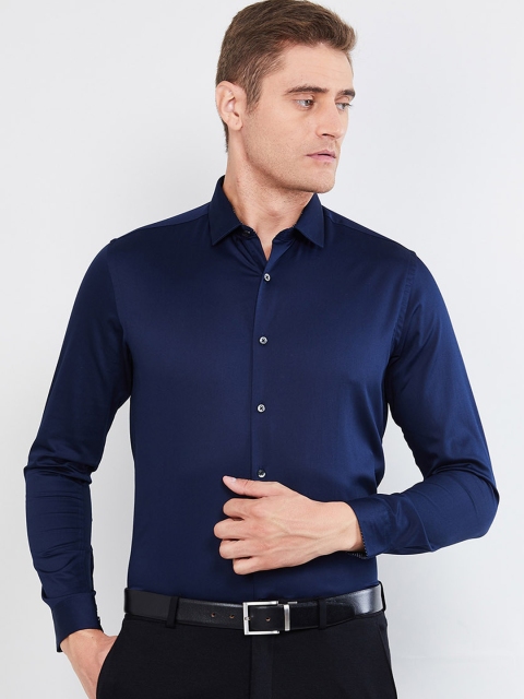 

max Men Navy Blue Slim Fit Solid Casual Shirt