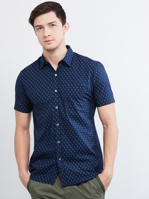 

max Men Navy Blue Regular Fit Printed Casual Shirt