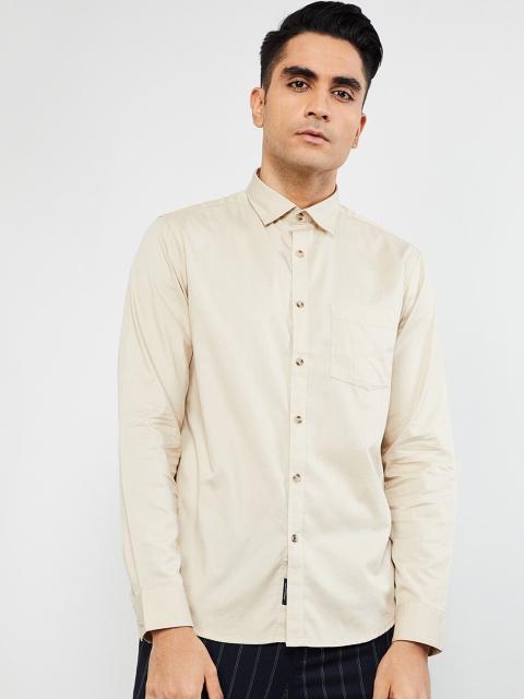 

max Men Beige Regular Fit Solid Casual Shirt