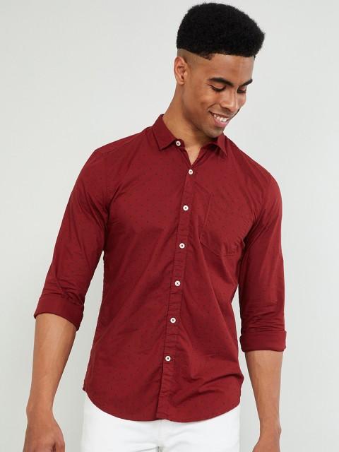 

max Men Red & Black Slim Fit Printed Casual Shirt