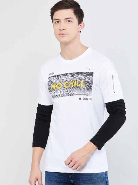 

max Men White & Black Printed Round Neck T-shirt