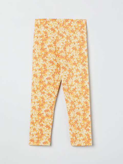 

max Girls Yellow & White Printed Ankle-Length Leggings