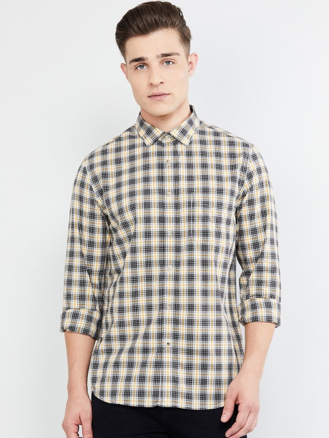 

max Men Cream-Coloured & Grey Regular Fit Checked Casual Shirt