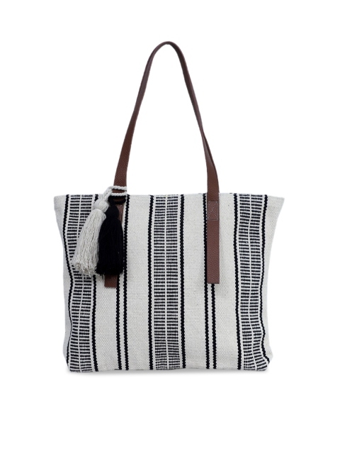 

Diwaah White & Grey Striped Shoulder Bag