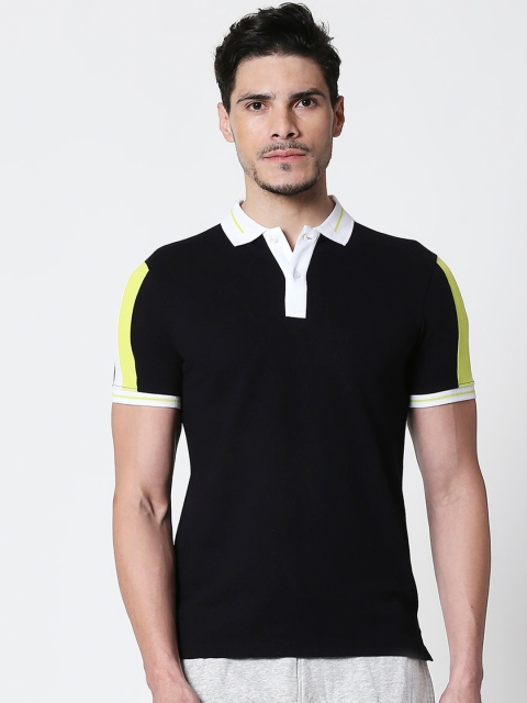 

Bewakoof Men Black Solid Polo Collar T-shirt