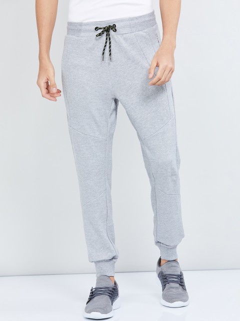 

max Men Grey Melange Solid Straight-Fit Joggers
