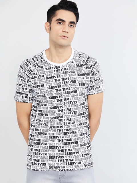 

max Men White Printed Round Neck T-shirt