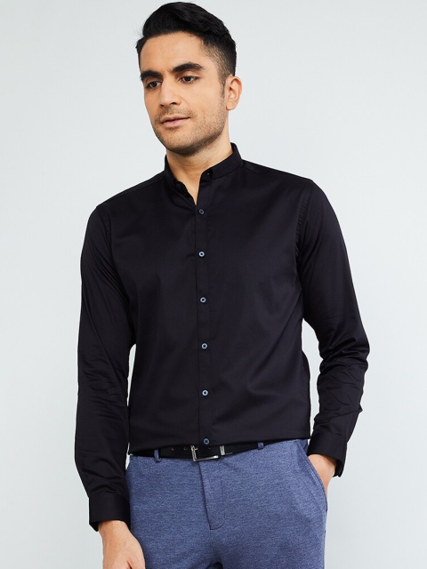 

max Men Black Slim Fit Solid Formal Shirt