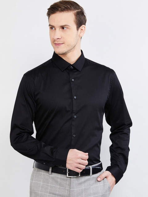 

max Men Black Slim Fit Solid Formal Shirt