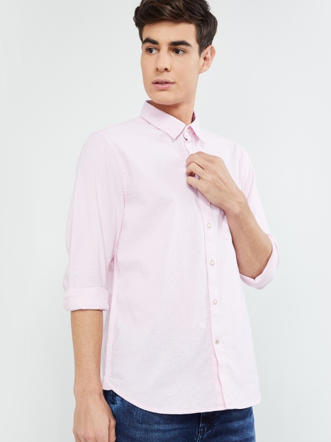 

max Men Pink Regular Fit Ditsy Floral Printed Casual Shirt
