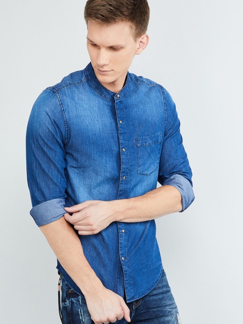

max Men Blue Slim Fit Solid Casual Shirt