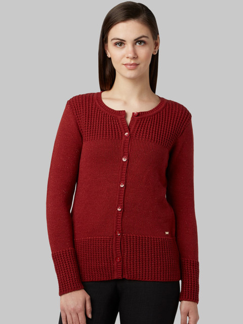 

Park Avenue Woman Red Solid Cardigan Sweater