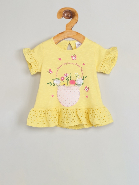 

max Girls Yellow Printed Peplum Top