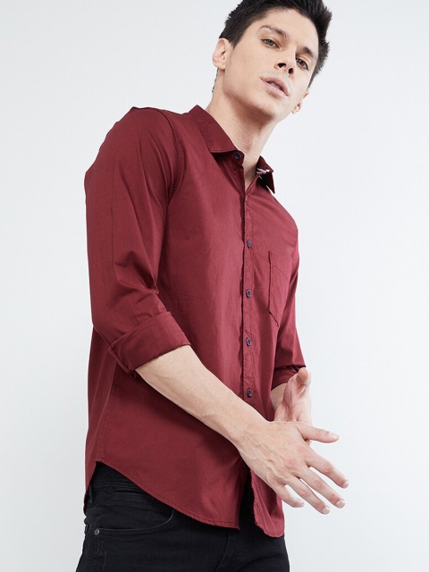 

max Men Maroon Regular Fit Solid Casual Shirt