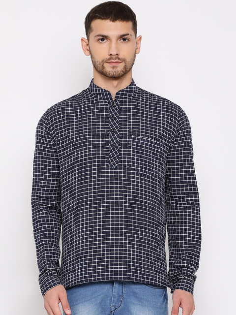 

VASTRAMAY Men Navy Blue & White Checked Straight Kurta