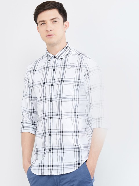 

max Men White & Black Slim Fit Checked Casual Shirt