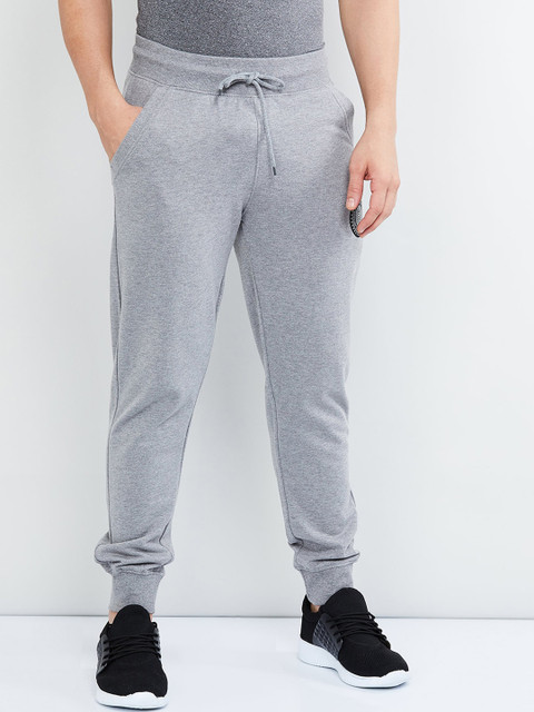 

max Men Grey Melange Solid Straight-Fit Joggers