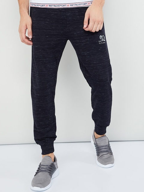 

max Men Navy Blue & White Solid Straight-Fit Joggers