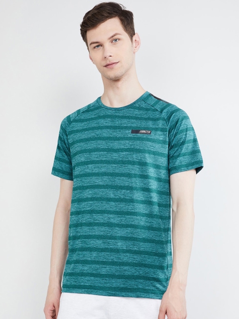 

max Men Green Striped Round Neck Slim Fit T-shirt