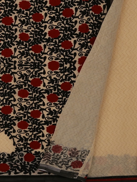 

Pothys Cream & Black Supernet Woven Design Saree
