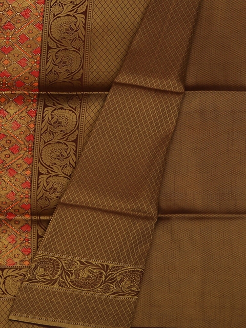 

Pothys Gold-Toned & Red Art Silk Woven Design Saree