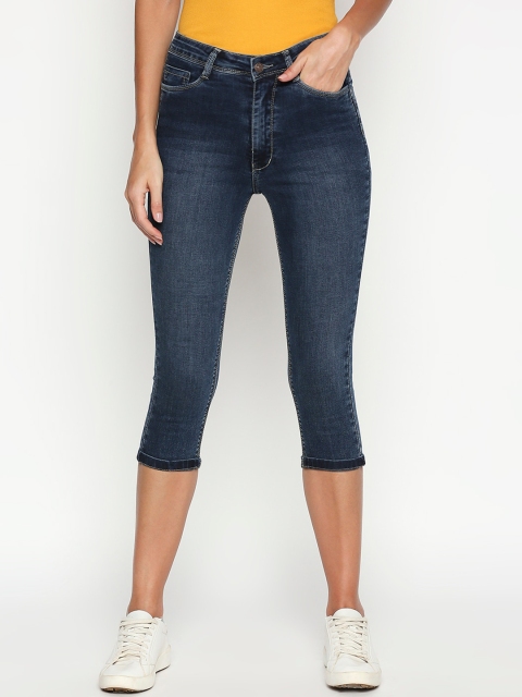 

fungus Women Blue Solid Regular Fit Capris