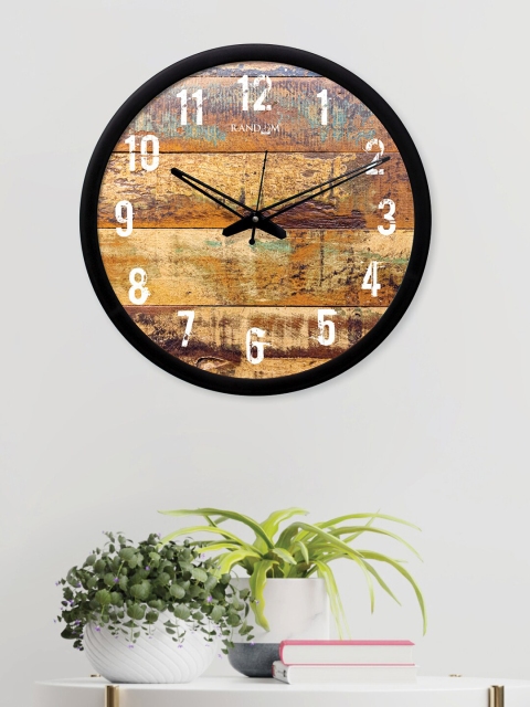 

RANDOM Brown Round Printed 30.5 cm Analogue Wall Clock