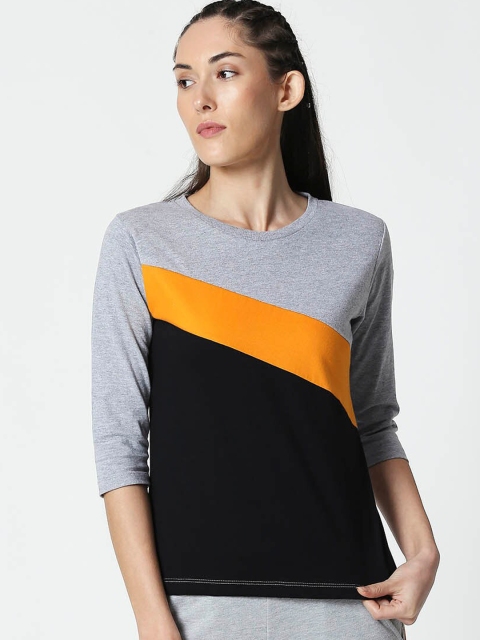 

Bewakoof Women Black Colourblocked Round Neck T-shirt