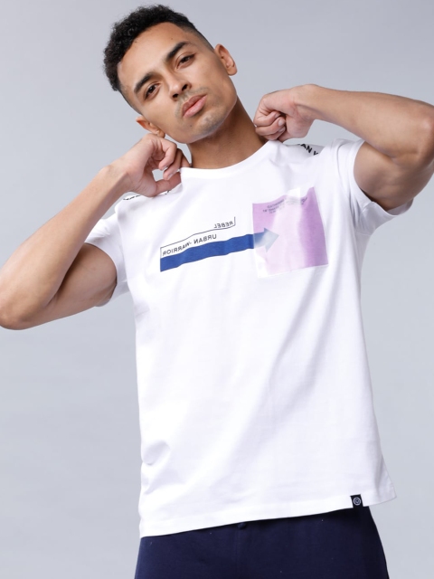 

LOCOMOTIVE Men White Solid Round Neck T-shirt