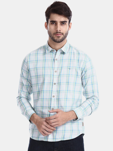 

Flying Machine Men Green & White Regular Fit Checked Casual Shirt