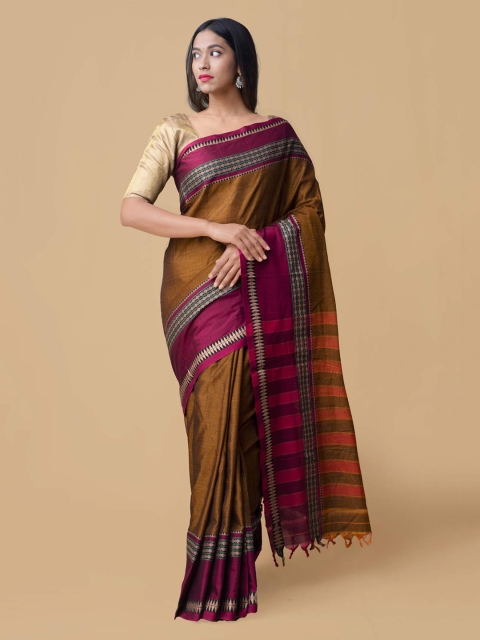 

Unnati Silks Brown & Red Pure Cotton Solid Narayan Peth Saree