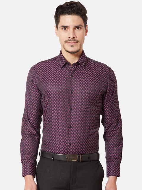 

Oxemberg Men Burgundy & Black Slim Fit Checked Party Shirt